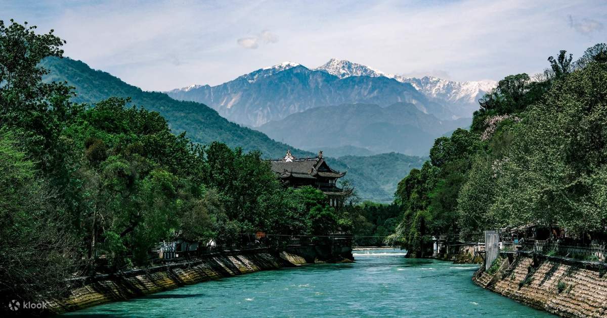 One Day Pure Tour To Dujiangyan And Mount Qingcheng In Sichuan Round 